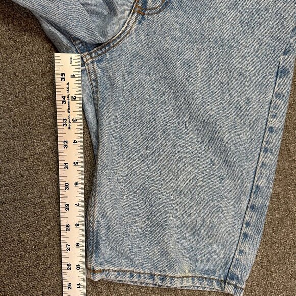 1990s Vintage Guess High Waisted Light Wash Jean Denim Shorts Bermuda Sz 28 - Picture 6 of 6